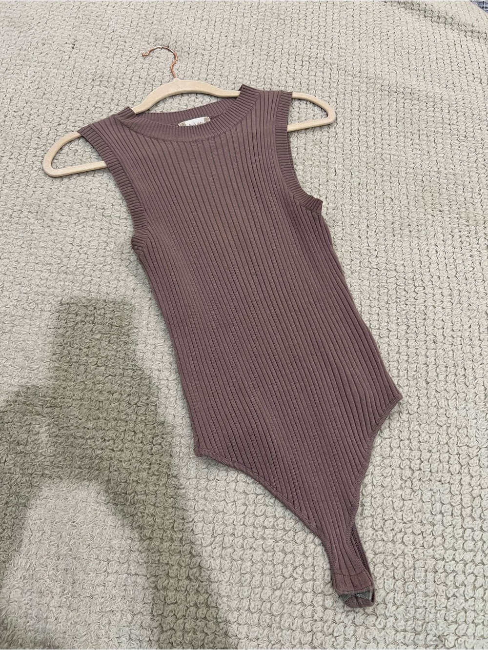 Altar'd State Mauve Ribbed Sleeveless Bodysuit